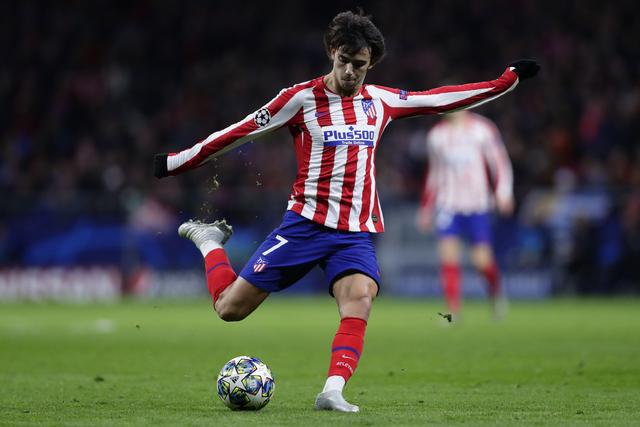 争球中因动 争球中因动